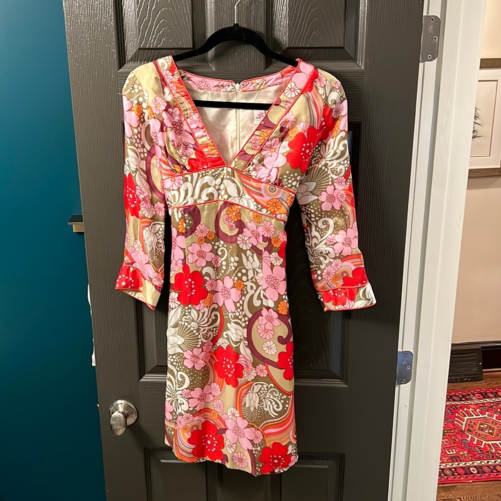 Nell Coutures size 2